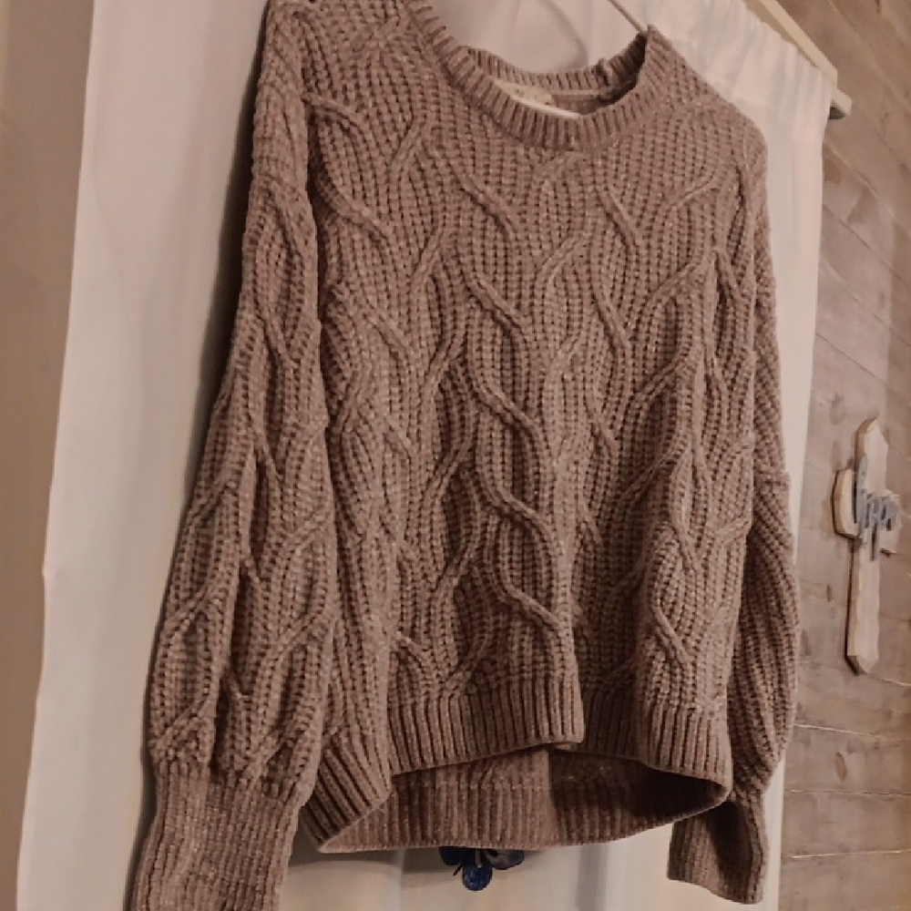 Pink Rose Cable Knit Sweater - Brown